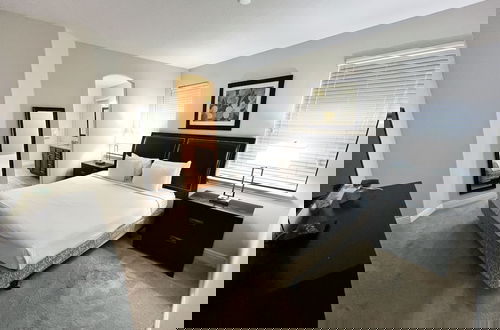 Foto 3 - 8225rb-the Fountains At Championsgate 4 Bedroom Townhouse by RedAwning