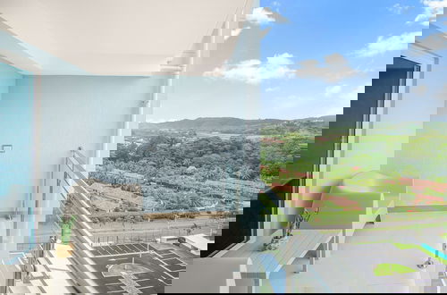Foto 12 - Brand New 3BR Condo With Incredible Views