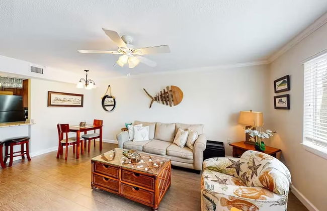 Chateau La Mer #15b - Foto 14