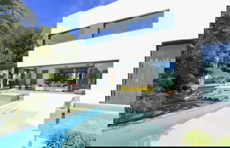 Photo 1 - Holiday Home With Manicured Gardens