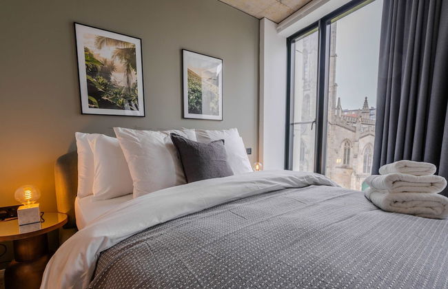 Midori Suite 2BR City Views - Photo 12