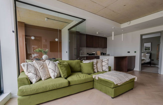 Midori Suite 2BR City Views - Photo 4