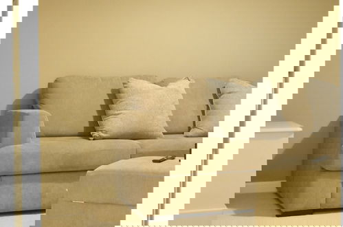 Photo 12 - Bicester Villa - 6 Bed - Sleeps 14