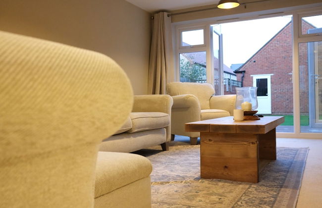 Bicester Villa - 6 Bed - Sleeps 14 - Foto 15