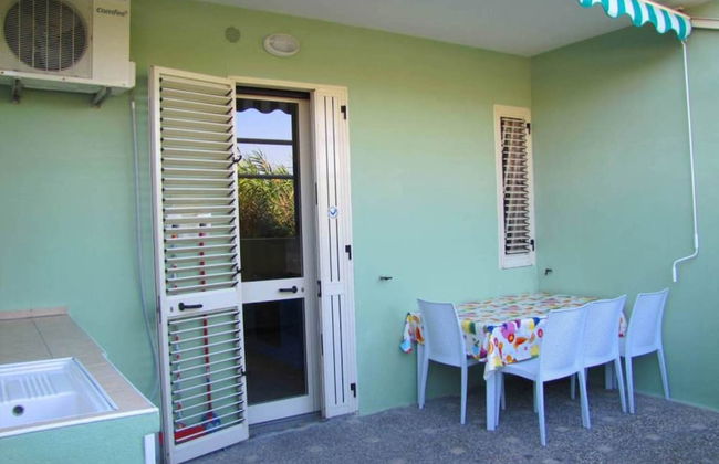 Bright Apartment Near Baia Verde Beaches - Foto 1