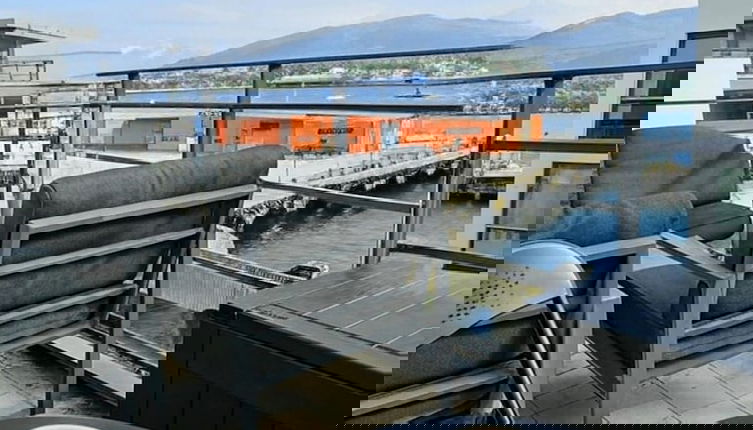 Foto 1 - Free Parking Space, Balcony, Prime Location