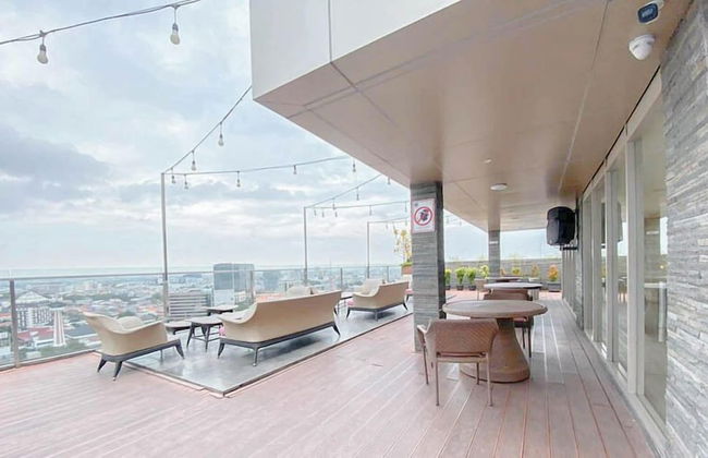 Compact and Nice Combined Unit 1BR Apartment at Warhol (W/R) Residence - Foto 23