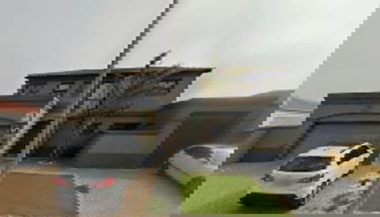 Foto 1 - HERMISERVE PTY LTD
