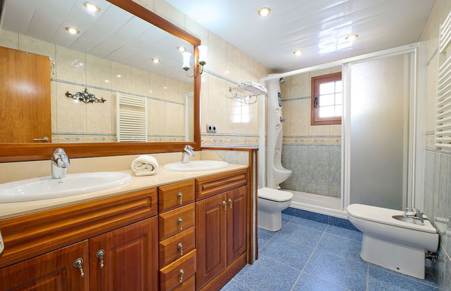 Marina in Blanes With 6 Bedrooms and 4 Bathrooms - Foto 18