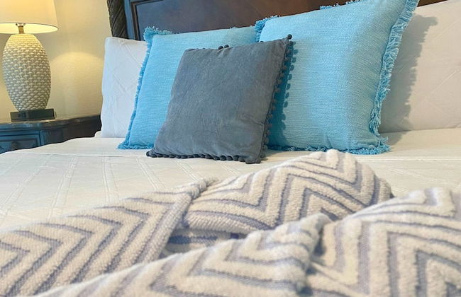 Oceanfront Condo on Seven Mile Beach - Foto 9