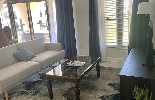 Oceanfront Condo on Seven Mile Beach - Foto 29