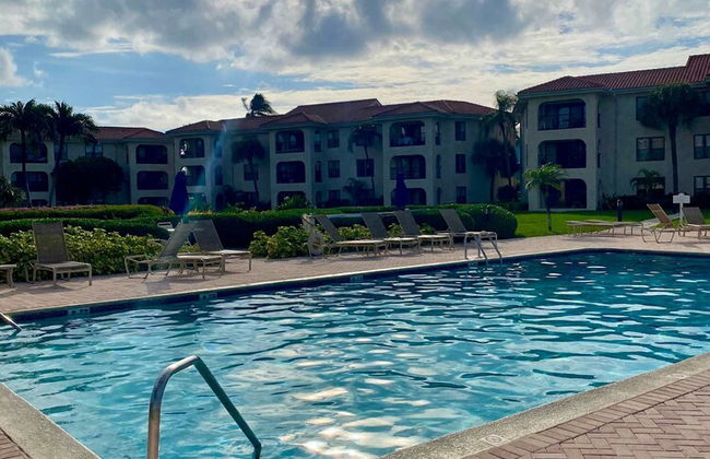 Oceanfront Condo on Seven Mile Beach - Foto 13