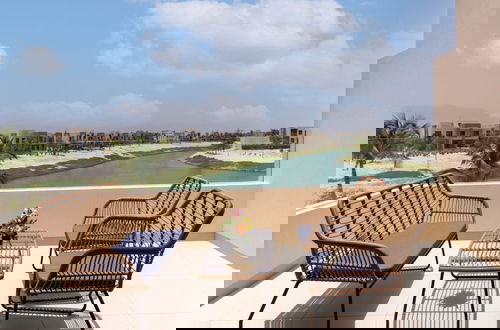 Foto 1 - Elegant Lagoon View With Balcony