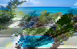 Photo 3 - Seabreeze 8 - Luxury 4-bedroom on Seven Mile Beach