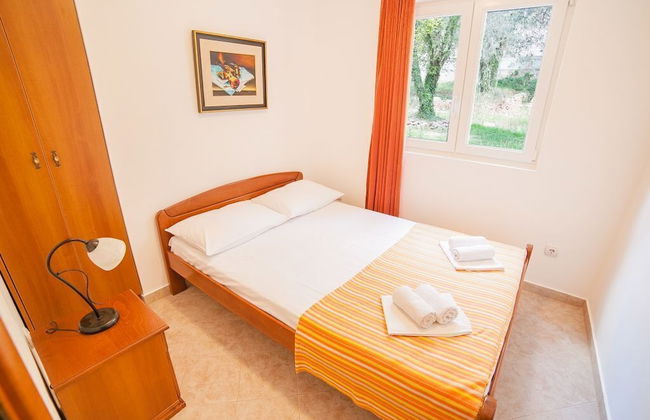 Ivan Apartmani - Photo 3