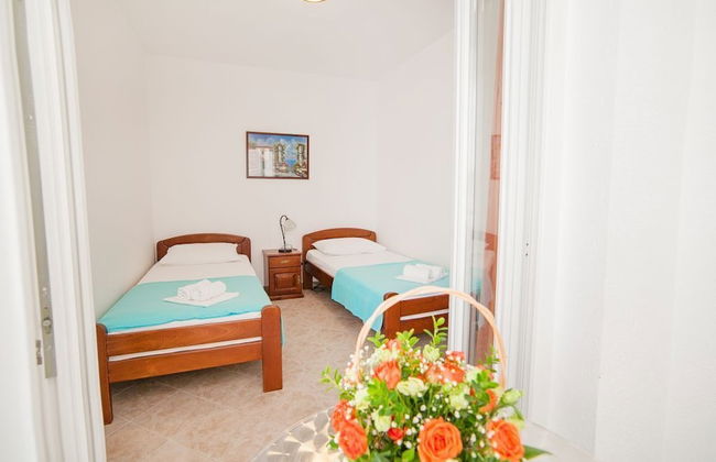 Ivan Apartmani - Photo 15