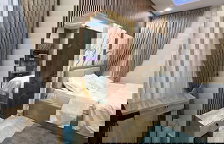 Photo 1 - Elconia Apartments