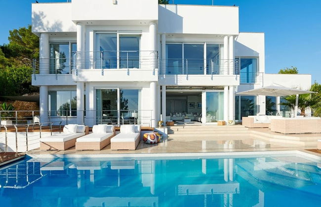 Lavish Villa With Infinity Pool and Views - Foto 1