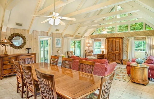 Bird Of Paradise 4 Bedroom Home by RedAwning - Photo 16