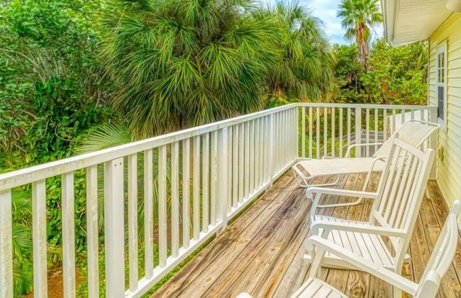 Bird Of Paradise 4 Bedroom Home by RedAwning - Photo 23