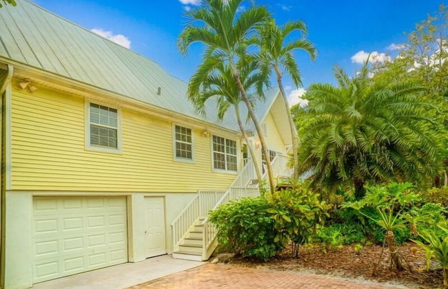 Bird Of Paradise 4 Bedroom Home by RedAwning - Photo 30