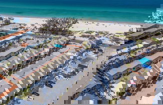 Photo 1 - Bermuda Bay Club 1427 3 Bedroom Townhouse by RedAwning