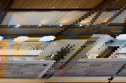 Foto 1 - Oka Beach Residence