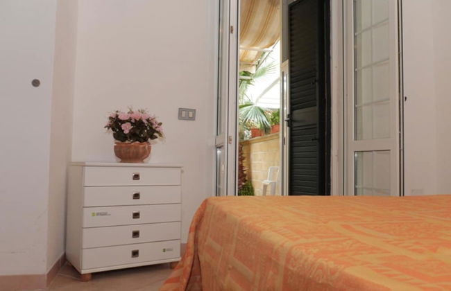 Charming Villa for 6 Guests Baia Verde Gallipoli - Foto 2