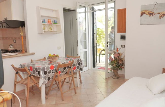 Charming Villa for 6 Guests Baia Verde Gallipoli - Foto 9