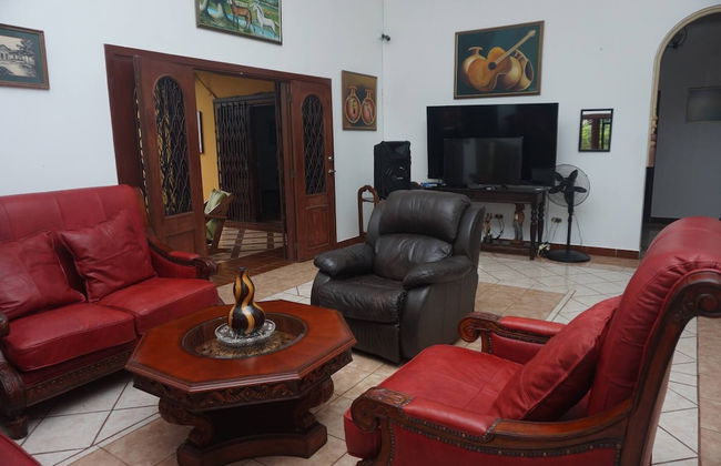 Colonial Elegance in the Heart of Masaya for 8 Guests - Foto 48