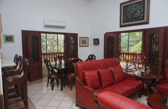 Colonial Elegance in the Heart of Masaya for 8 Guests - Foto 49