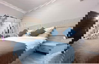Foto 2 - Overland Residence