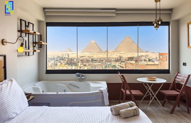 Xuru Stays I Jacuzzi Studios @ The Pyramids - Foto 46