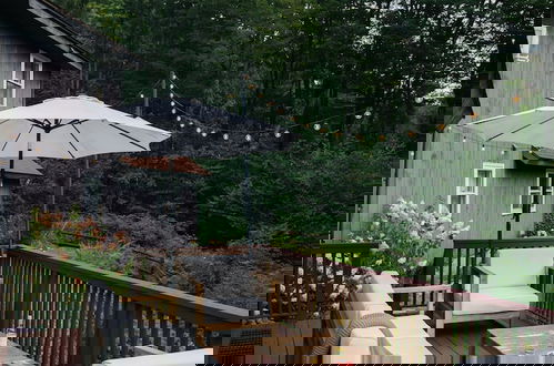 Foto 39 - Forest Mountain Escape: Beautiful Mountaintop Escape In Mendon, Vt. 20 Min To Killington/14 To Pico. 4 Bedroom Home