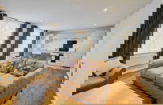 Foto 1 - Host Stay The Globe Apartment 4