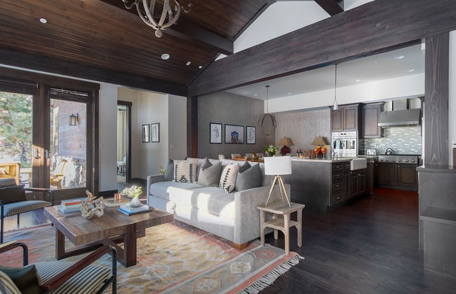 Maple by Avantstay Modern Mountain Home w Cozy Fire Pit 15 Mins frm Northstar - Foto 10
