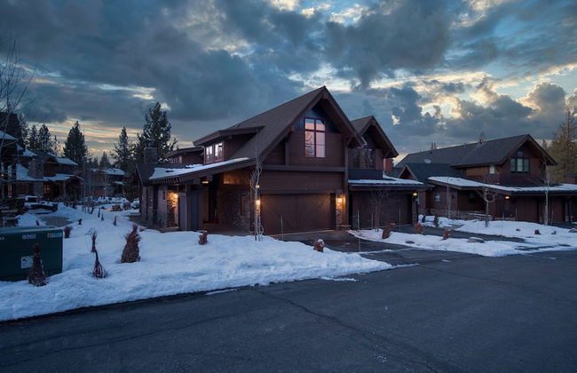 Maple by Avantstay Modern Mountain Home w Cozy Fire Pit 15 Mins frm Northstar - Foto 34
