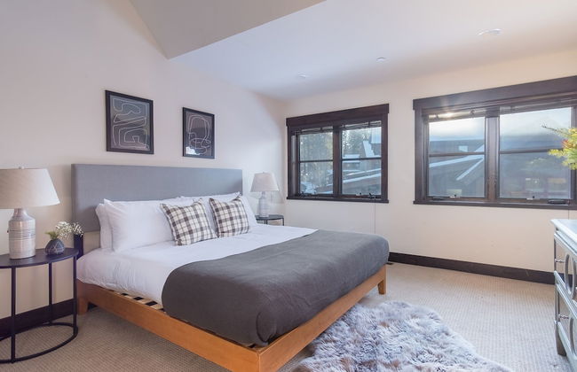 Maple by Avantstay Modern Mountain Home w Cozy Fire Pit 15 Mins frm Northstar - Foto 23