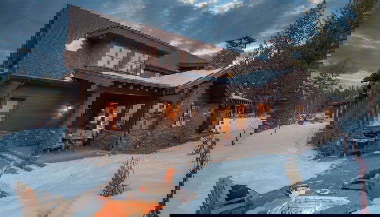 Photo 1 - Maple by Avantstay Modern Mountain Home w Cozy Fire Pit 15 Mins frm Northstar