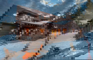 Photo 1 - Maple by Avantstay Modern Mountain Home w Cozy Fire Pit 15 Mins frm Northstar