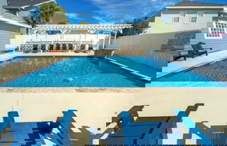 Foto 2 - Minutes to the Beach w/ Pool, Sleeps 8 Two Condos: Costa Bahia
