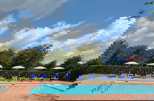 Photo 5 - Villa i Noccioli - 18 Sleeps Private Pool
