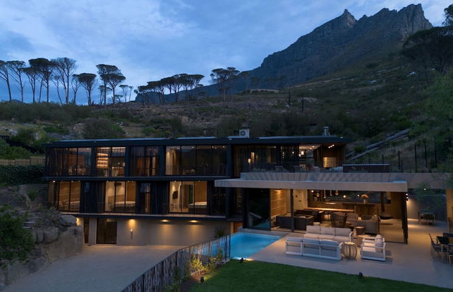 Tarentaal Kloof Villa in Higgovale - Foto 1
