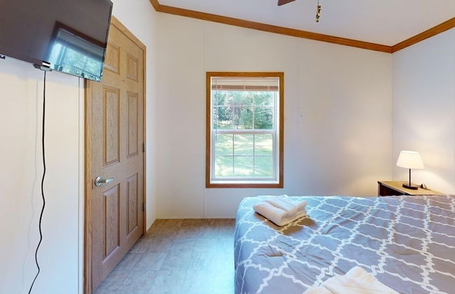 Whispering Pines Brought to you by GetAway Vacations - Foto 4