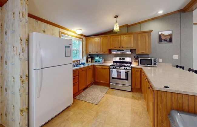 Whispering Pines Brought to you by GetAway Vacations - Foto 11