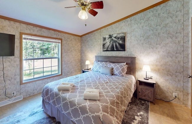 Whispering Pines Brought to you by GetAway Vacations - Foto 3