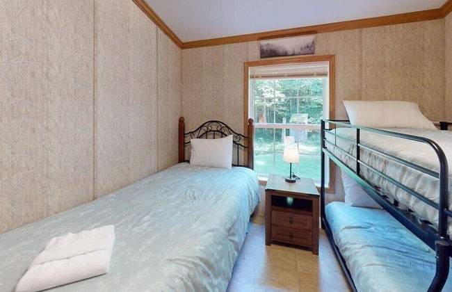 Whispering Pines Brought to you by GetAway Vacations - Foto 6