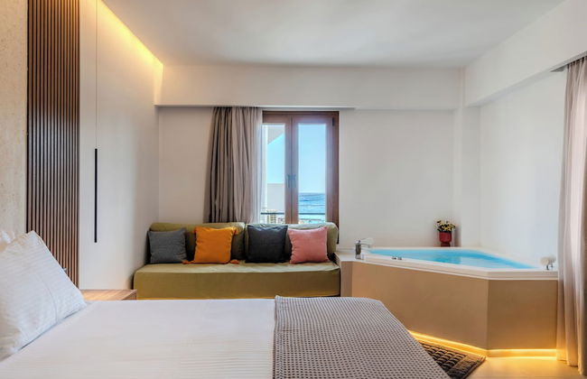 VENTUS Luxury Suites - Photo 17