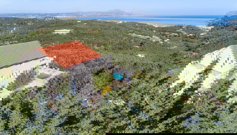 Foto 1 - Villa Konstantinos Hilltop Vineyard Escape