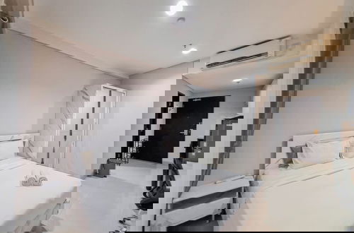 Photo 6 - Comfortable And Spacious Studio At Patraland Amarta Apartment